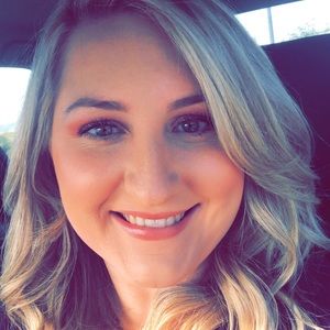 Meet your Posher, Alexandria